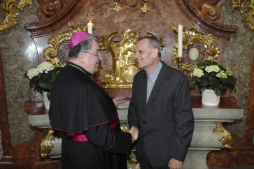 Arcibiskup Dominik Duka a pan Jiří Holý